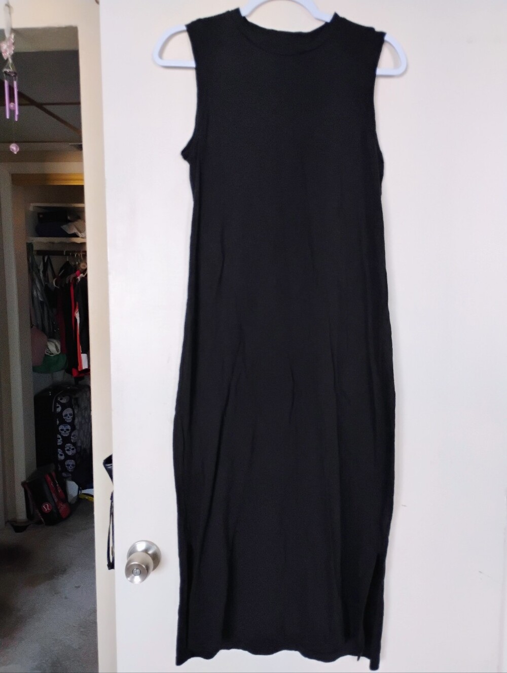 Universal Thread Classic Black Sleeveless Midi Dress, Runs A Little Big. Cotton.